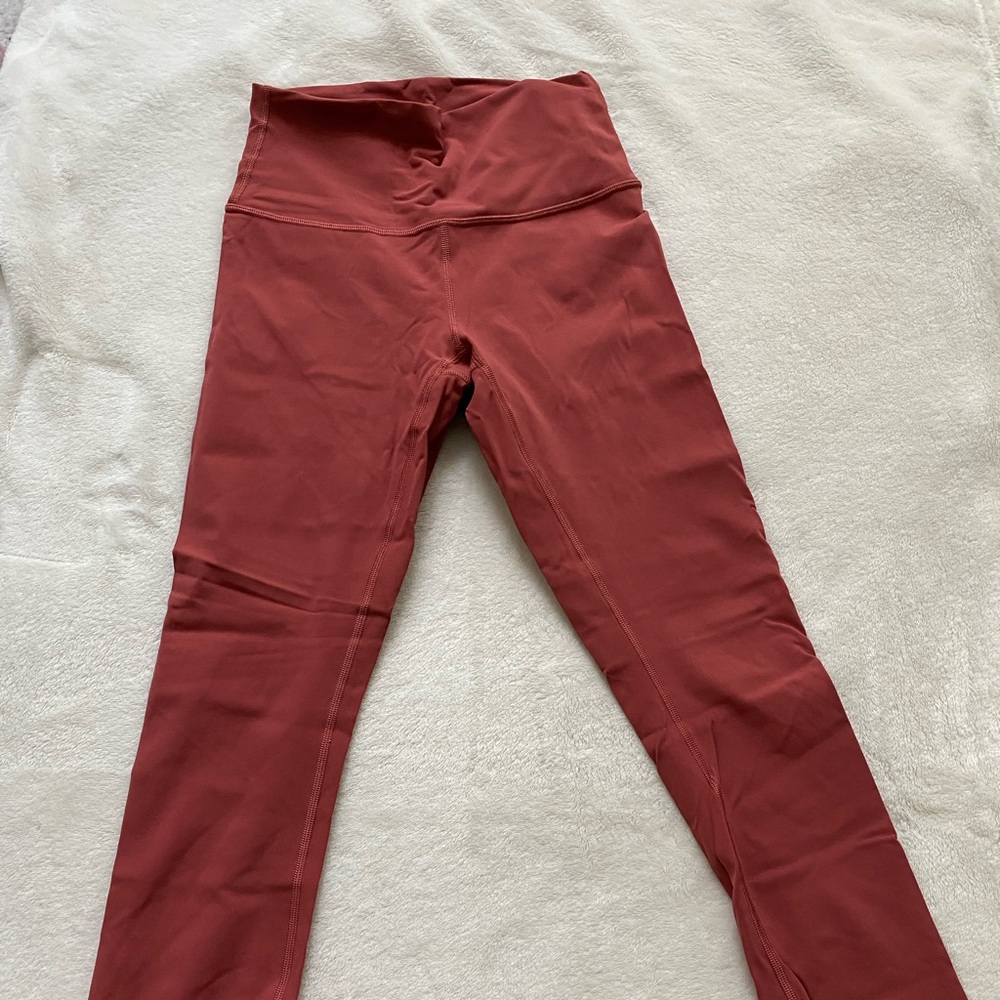 Lululemon 25” Wunder Under